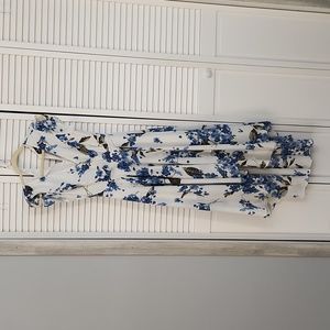 Lulu's beautiful floral high-low dress